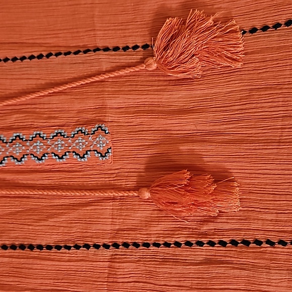 Joie Embroidered Dress size medium - Picture 8 of 9